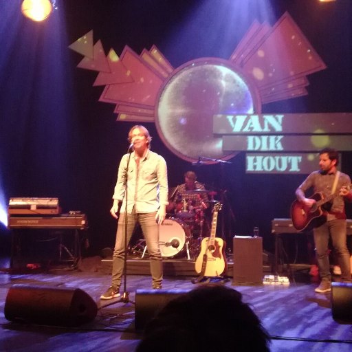 Van Dik Hout